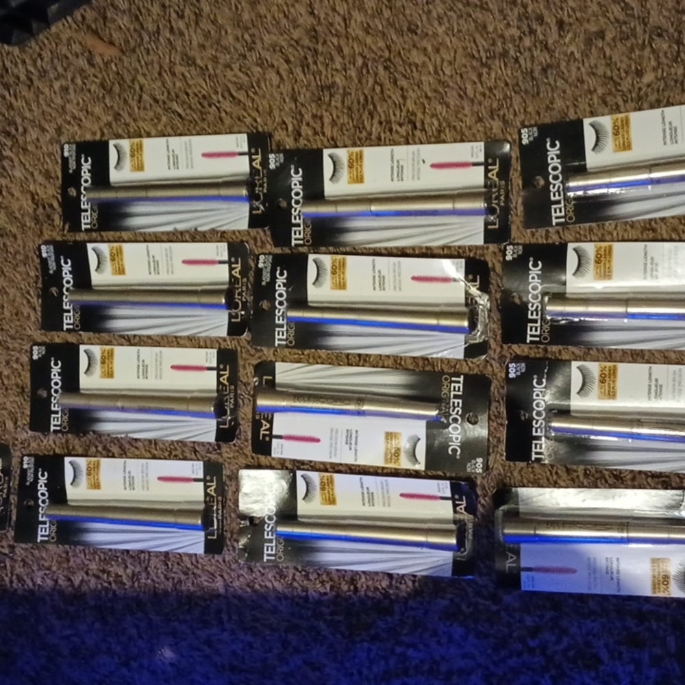 12 telescopic original mascara by L'Oreal black